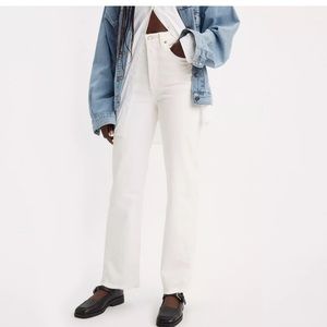 Levi’s White Ribcage Straight Ankle Jeans